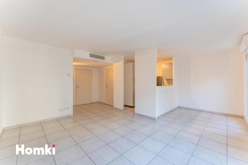 Appartement - 67 m² - 3 pièces