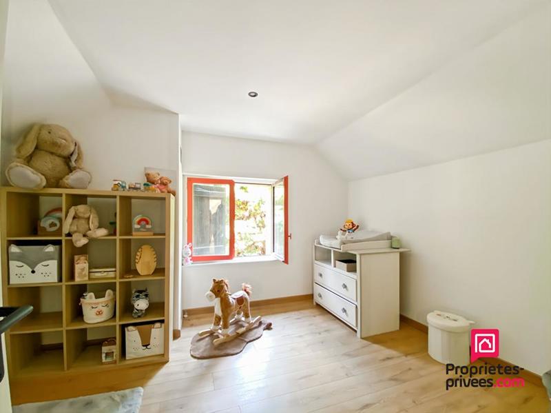 Maison - 108 m² - 4 pièces