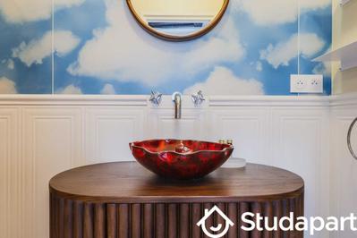 Appartement - 96 m² - 2 pièces