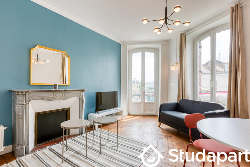 Chambre - 13 m² - 1 pièce