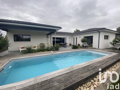 Maison - 138 m² - 5 pièces