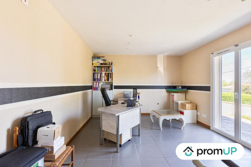 Villa - 234 m² - 7 pièces