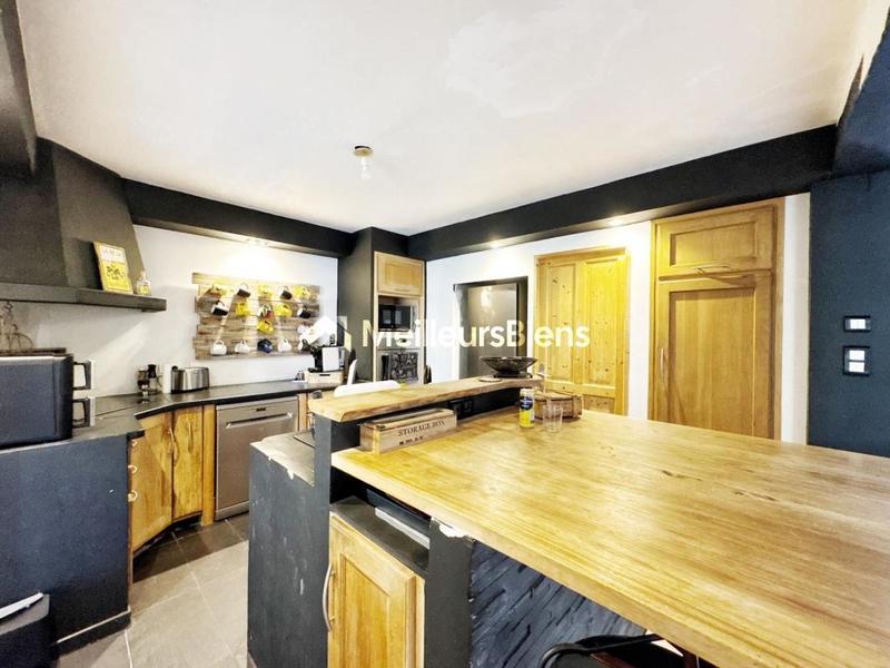 Maison - 130 m² - 5 pièces