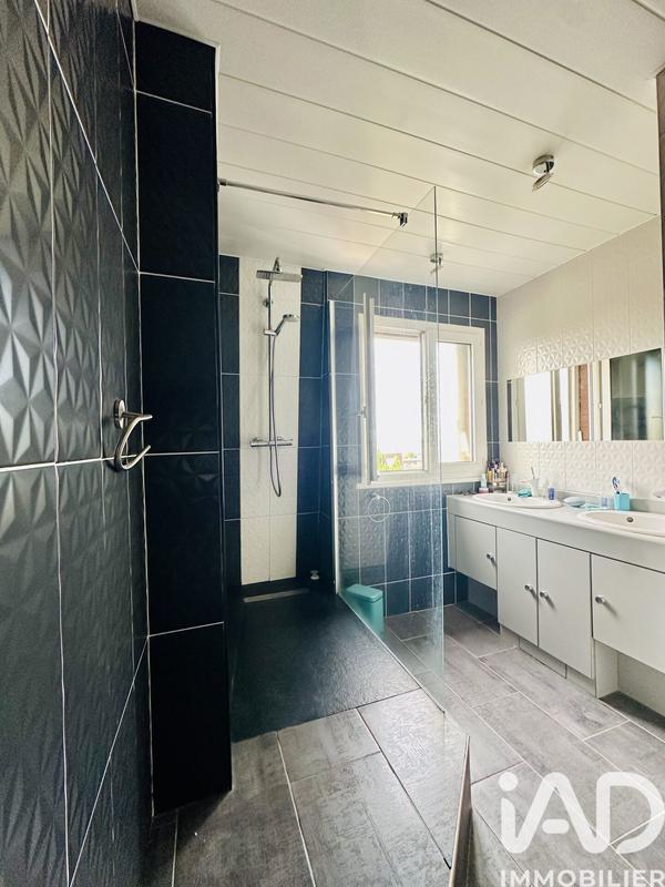 Maison - 115 m² - 5 pièces