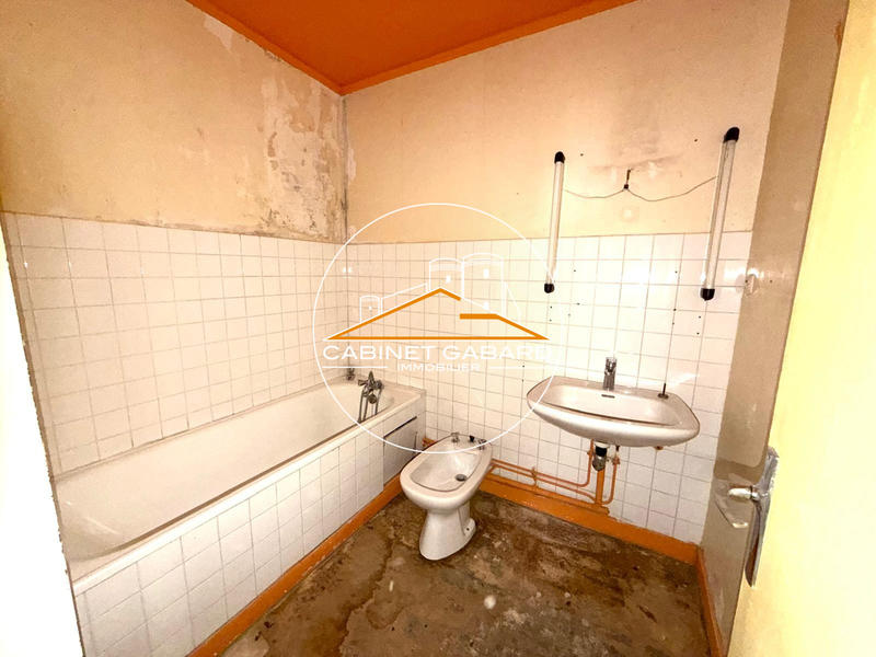 Appartement - 77 m² - 3 pièces