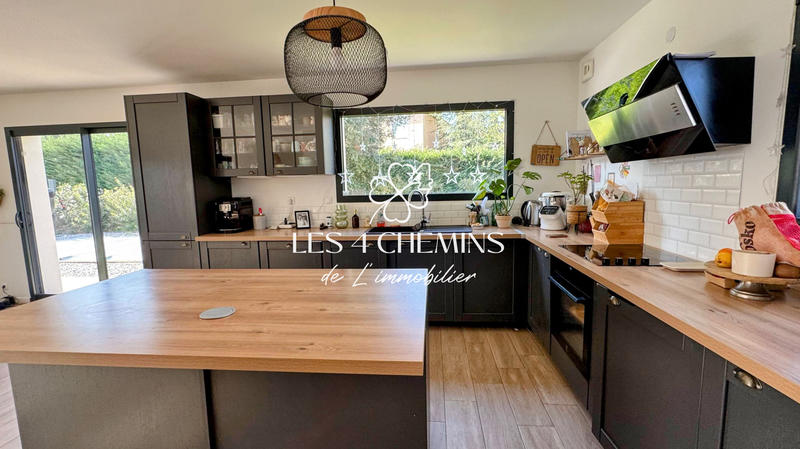 Villa - 110 m² - 4 pièces