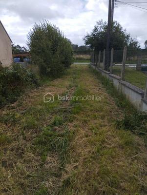 Terrain constructible - 856 m²