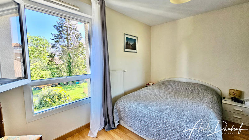 Appartement - 88 m² - 4 pièces