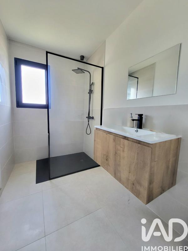 Maison - 95 m² - 4 pièces