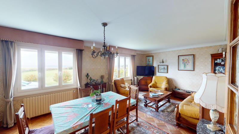 Maison - 128 m² - 6 pièces