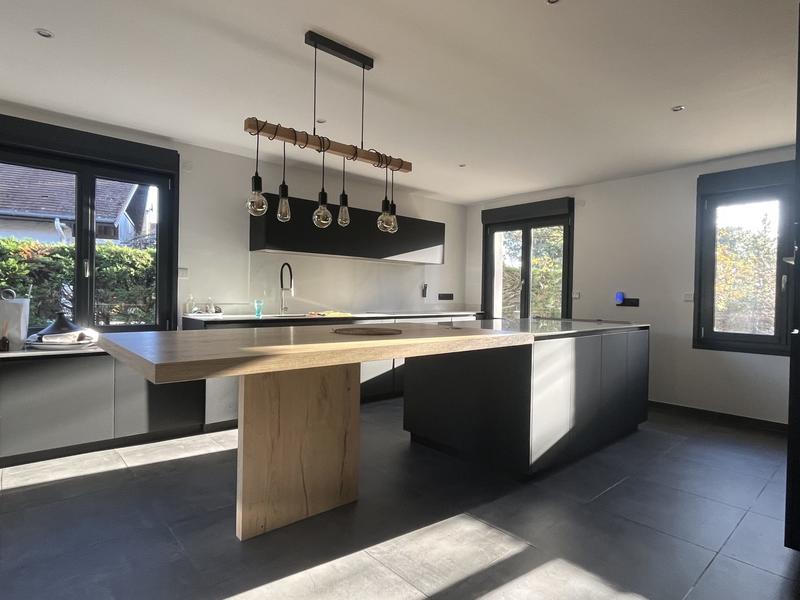 Villa - 400 m² - 10 pièces