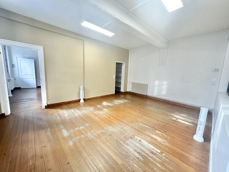 Local commercial - 123 m²