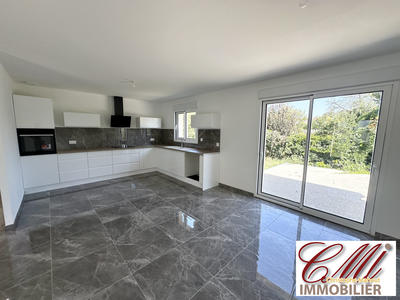 Maison - 117 m² - 5 pièces