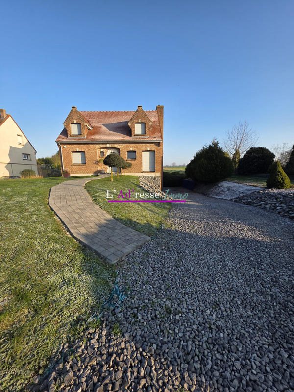 Maison - 150 m² - 6 pièces