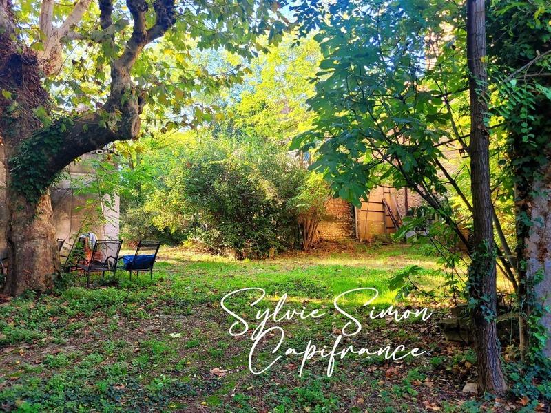 Propriété - 106 m² - 5 pièces