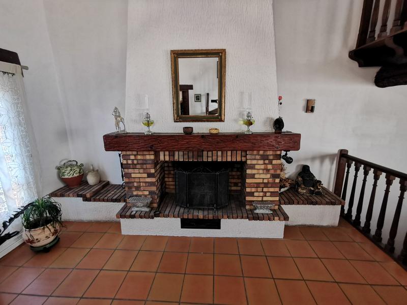 Maison - 225 m² - 8 pièces