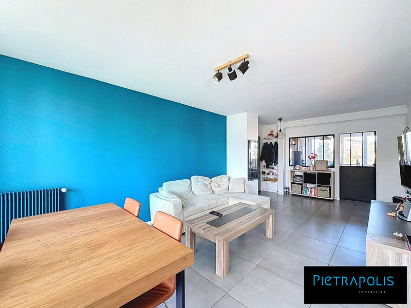 Appartement - 93 m² - 4 pièces