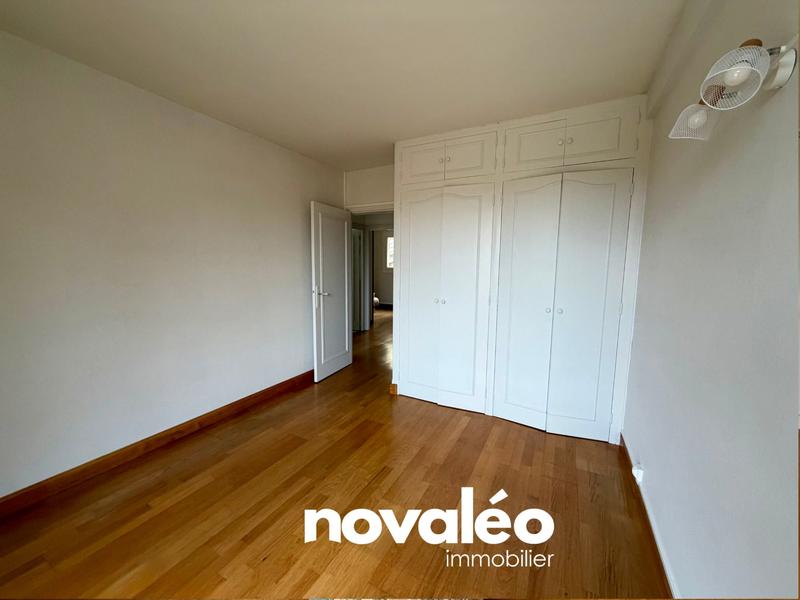 Appartement - 93 m² - 4 pièces