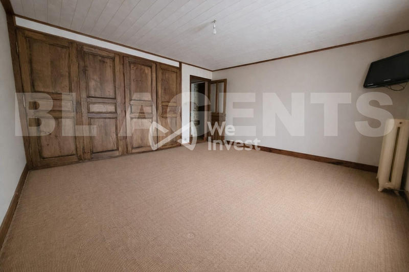 Maison ancienne - 238 m² - 8 pièces