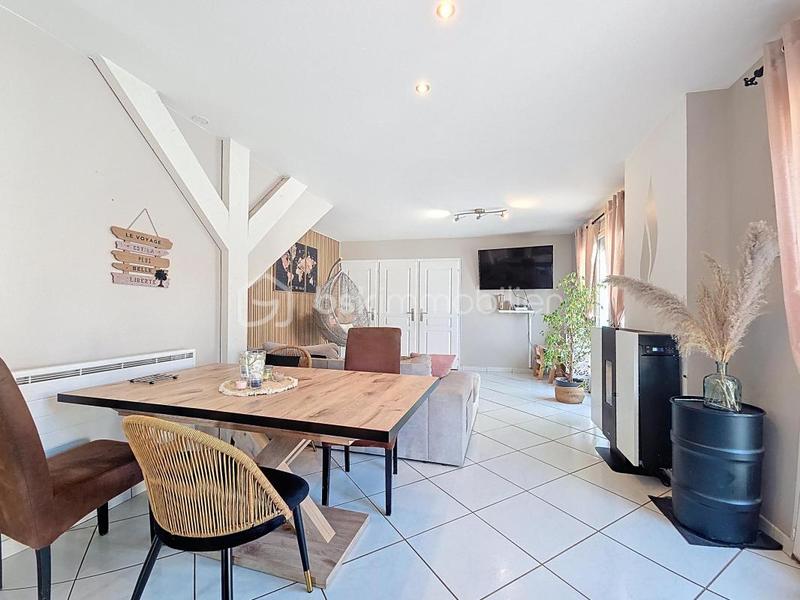 Maison - 136 m² - 5 pièces