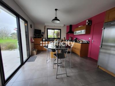 Maison - 190 m² - 7 pièces