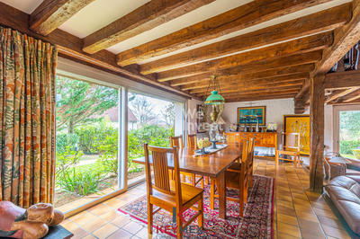 Maison ancienne - 208 m² - 9 pièces