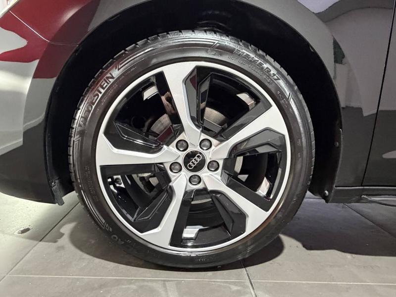 Audi A1 sportback 30 Tfsi 116 ch s tronic 7 s line