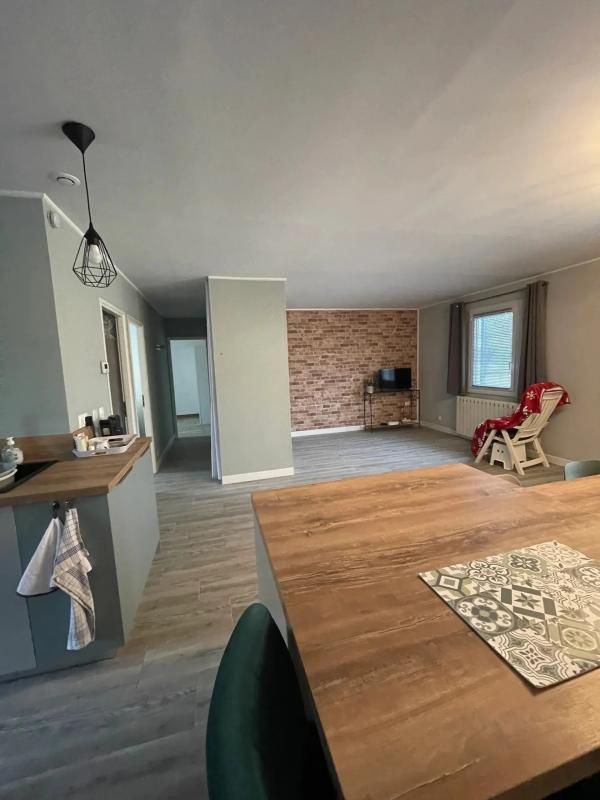Maison - 91 m² - 4 pièces