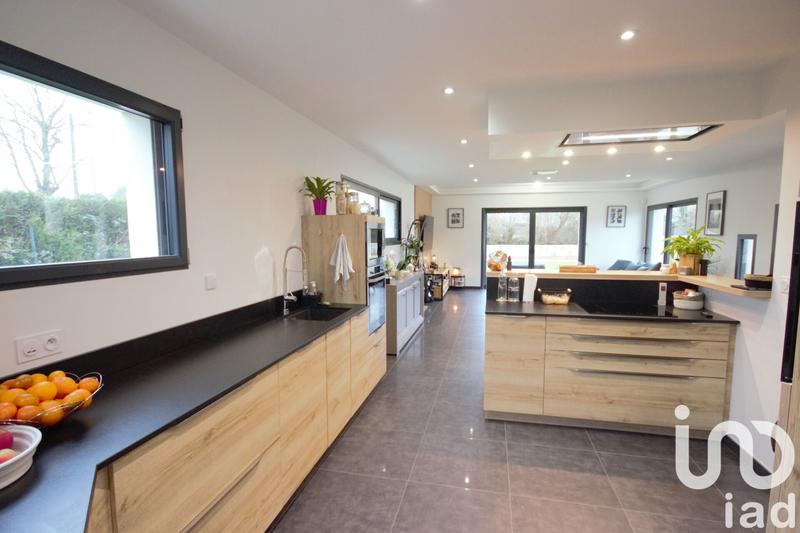 Maison - 170 m² - 7 pièces