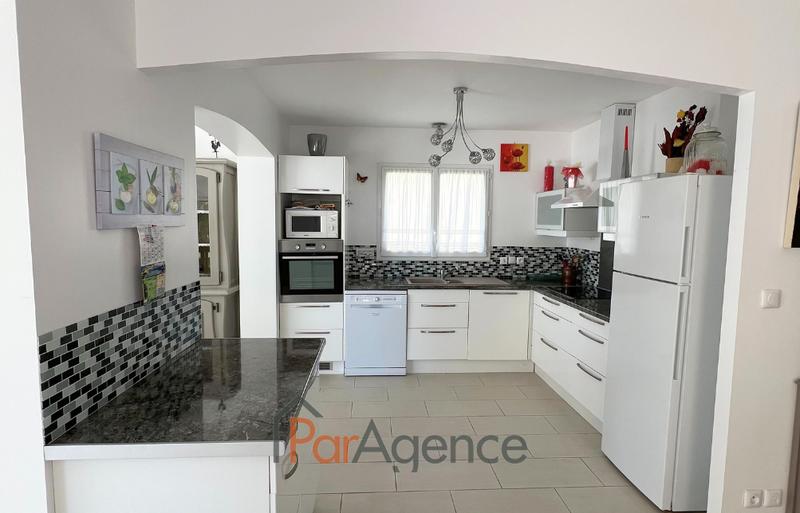 Maison - 122 m² - 5 pièces