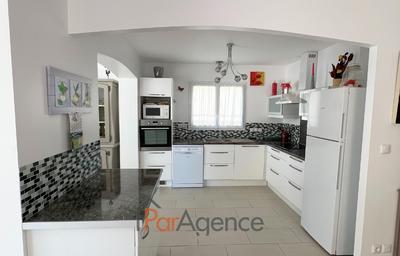 Maison - 122 m² - 5 pièces