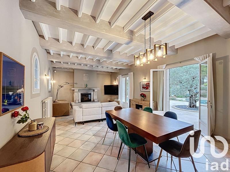 Maison - 167 m² - 6 pièces