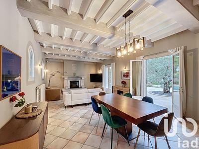 Maison - 167 m² - 6 pièces