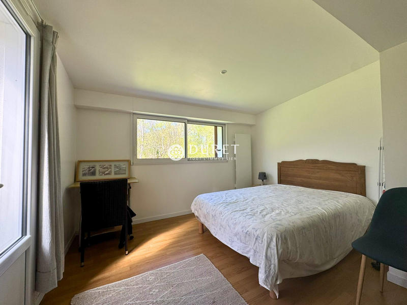 Maison - 179 m² - 5 pièces