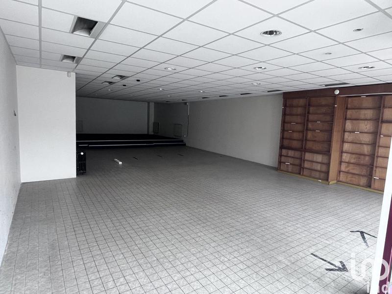 Local commercial - 268 m²