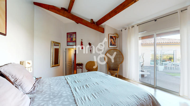 Maison - 197 m² - 7 pièces