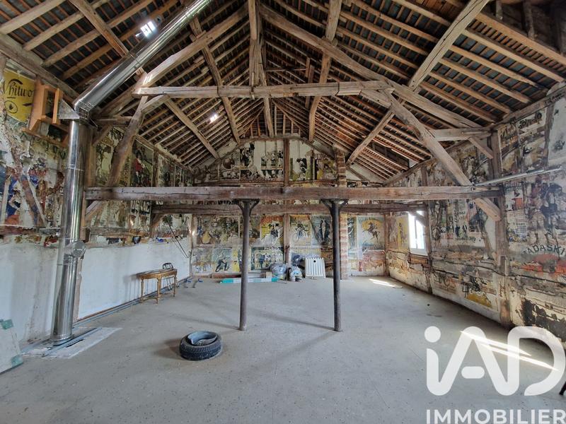 Maison - 343 m² - 10 pièces