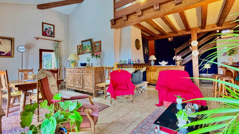 Maison traditionnelle - 127 m² - 6 pièces