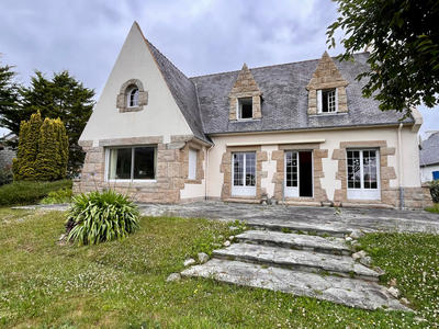 Maison ancienne - 200 m² - 7 pièces