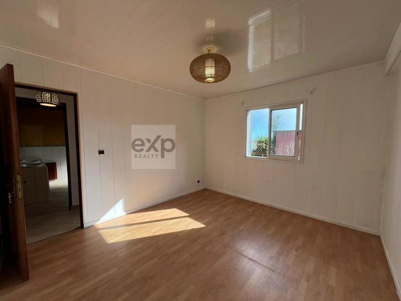 Propriété - 230 m² - 6 pièces