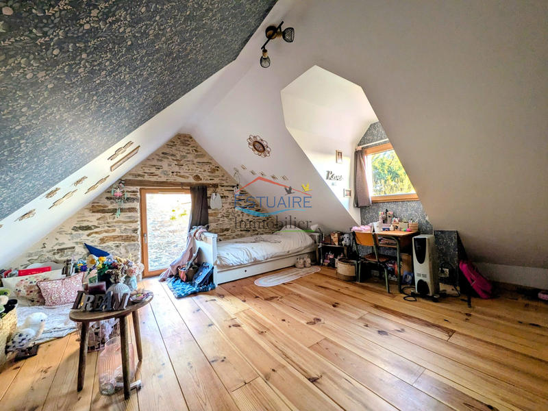 Maison - 113 m² - 5 pièces