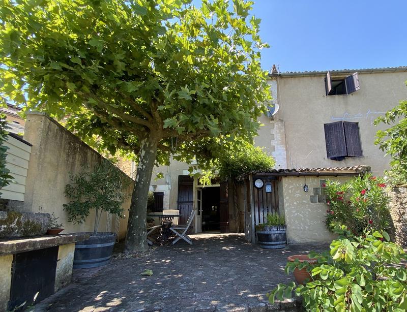 Maison traditionnelle - 110 m² - 5 pièces