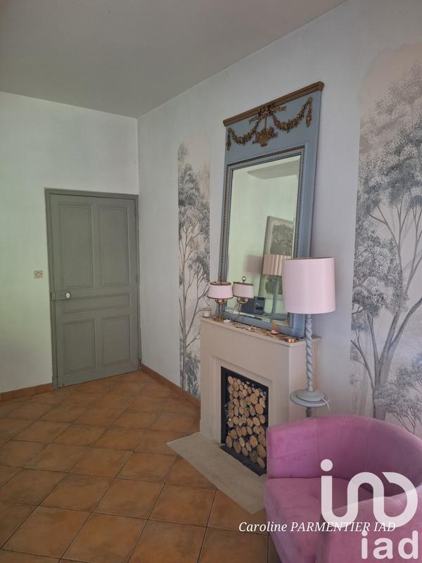 Maison - 460 m² - 10 pièces