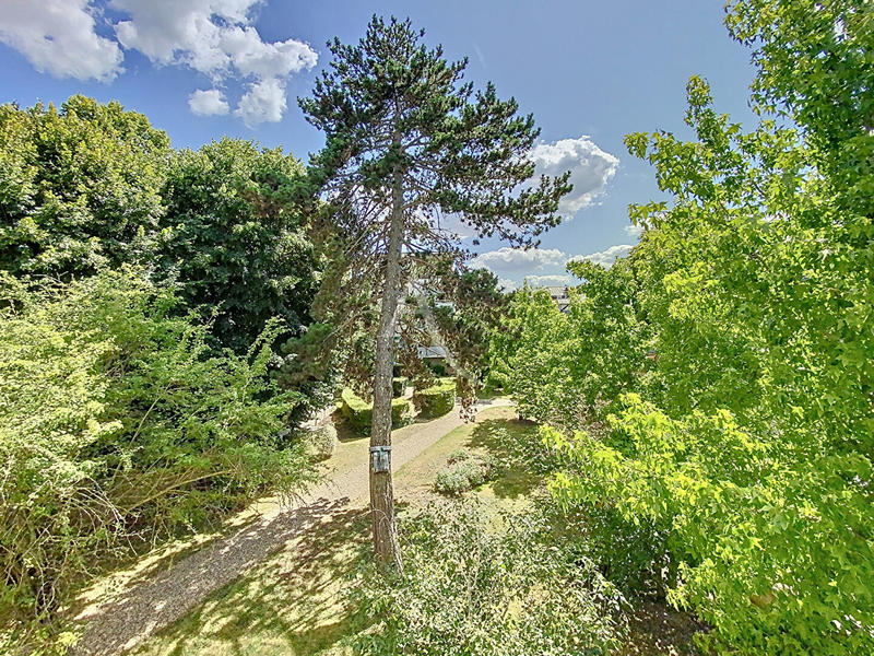 Appartement - 89 m² - 4 pièces