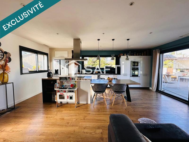 Villa - 90 m² - 4 pièces