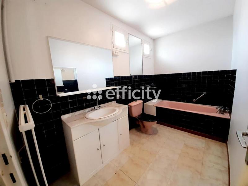 Villa - 130 m² - 6 pièces