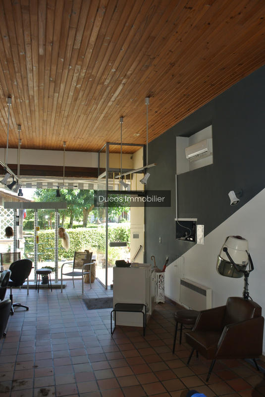 Immeuble - 57 m² - 2 pièces