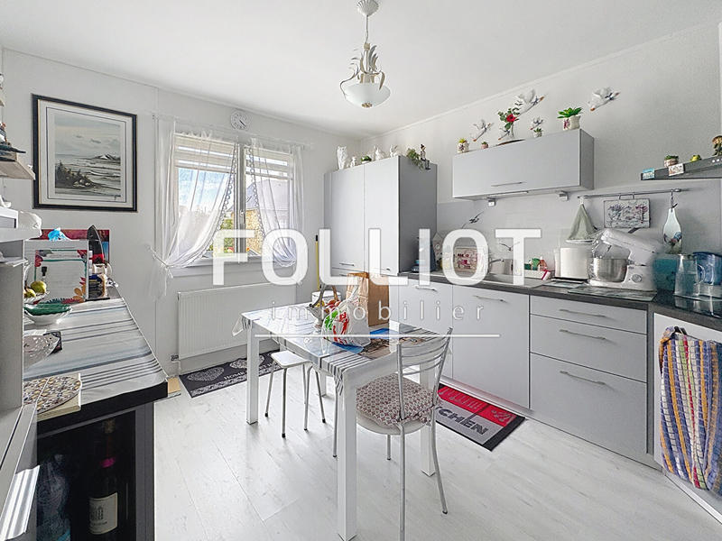 Appartement - 93 m² - 4 pièces