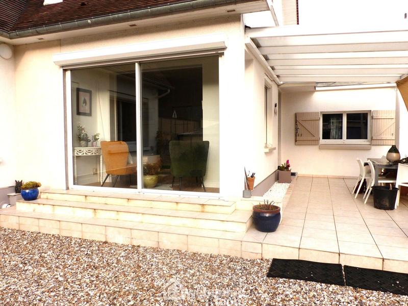 Maison - 147 m² - 6 pièces