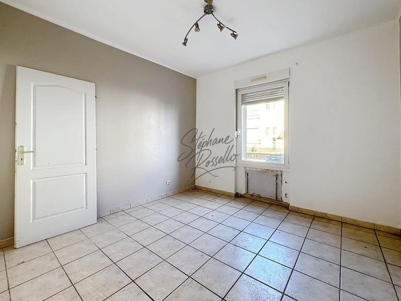 Immeuble - 297 m² - 14 pièces